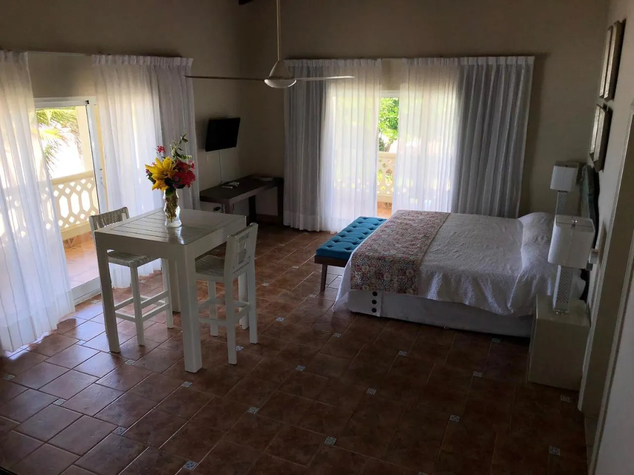 Barefoot Beach Pad Cabarete Apartahotel