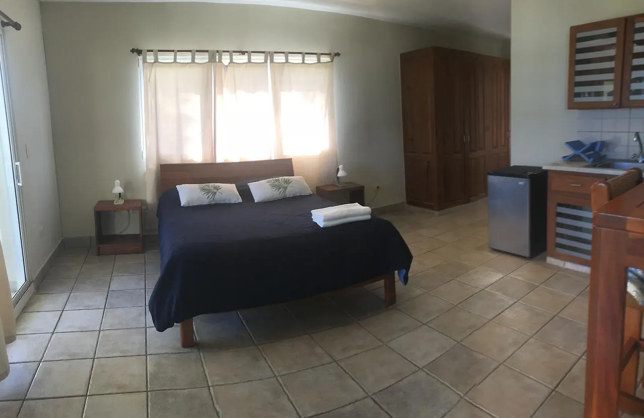 كاباريتي Barefoot Beach Pad